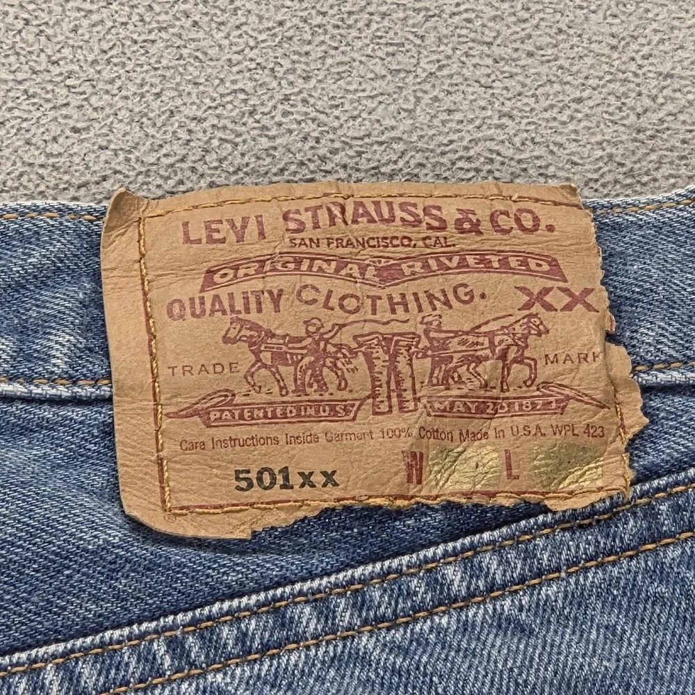 VTG Levis 501 Jeans Mens Blue Valencia Made‎ in USA Fits 29x30